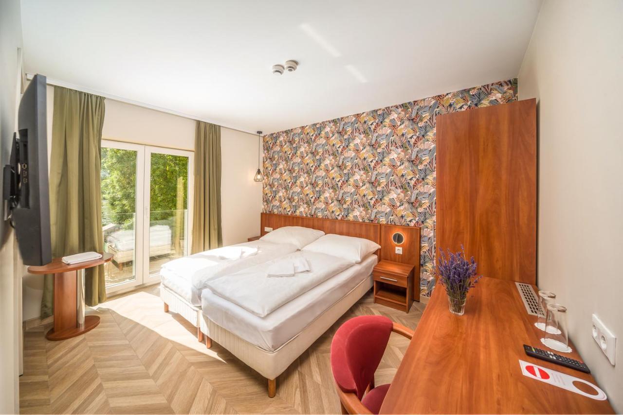 Hotel Csillag Токай Екстериор снимка