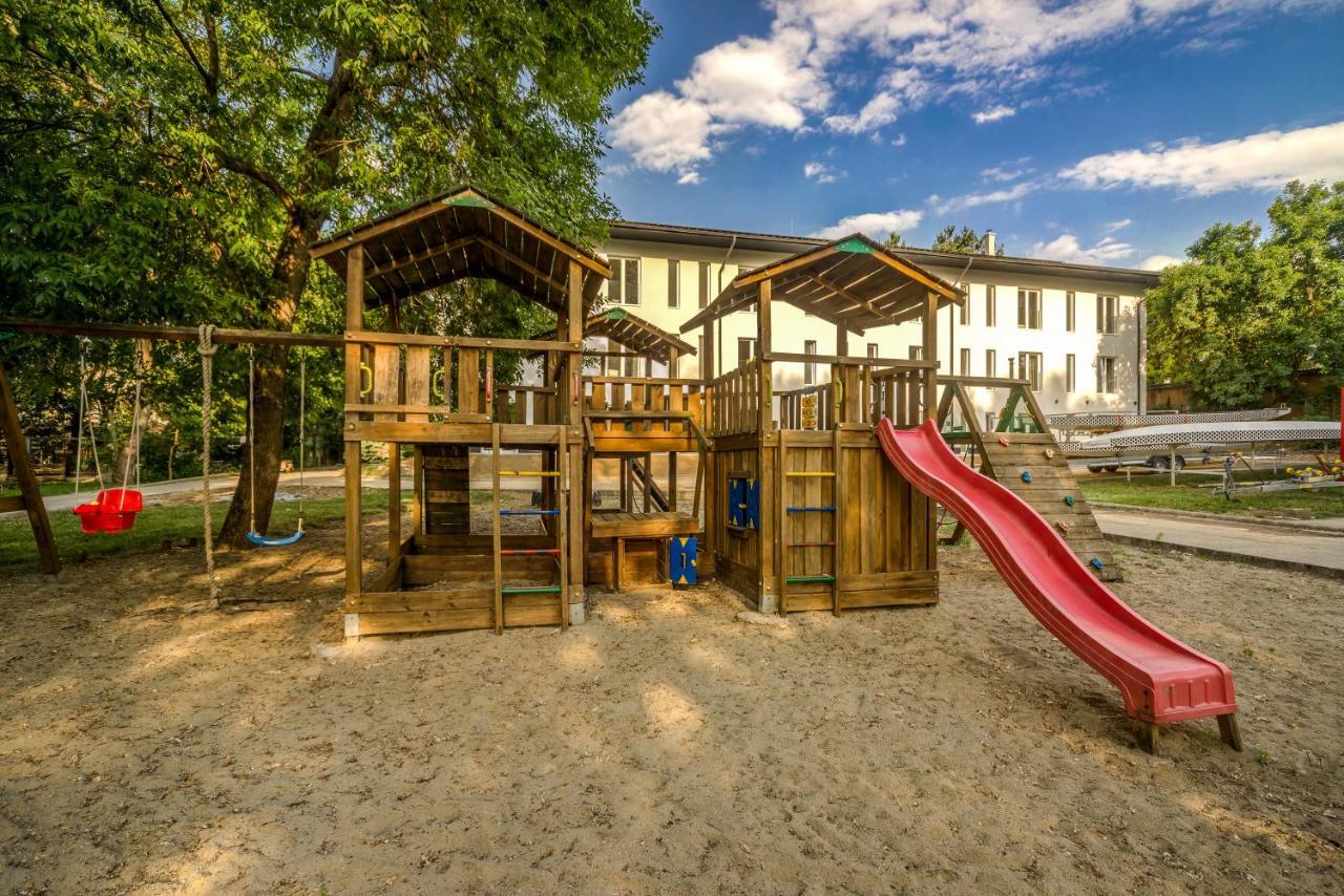 Hotel Csillag Токай Екстериор снимка