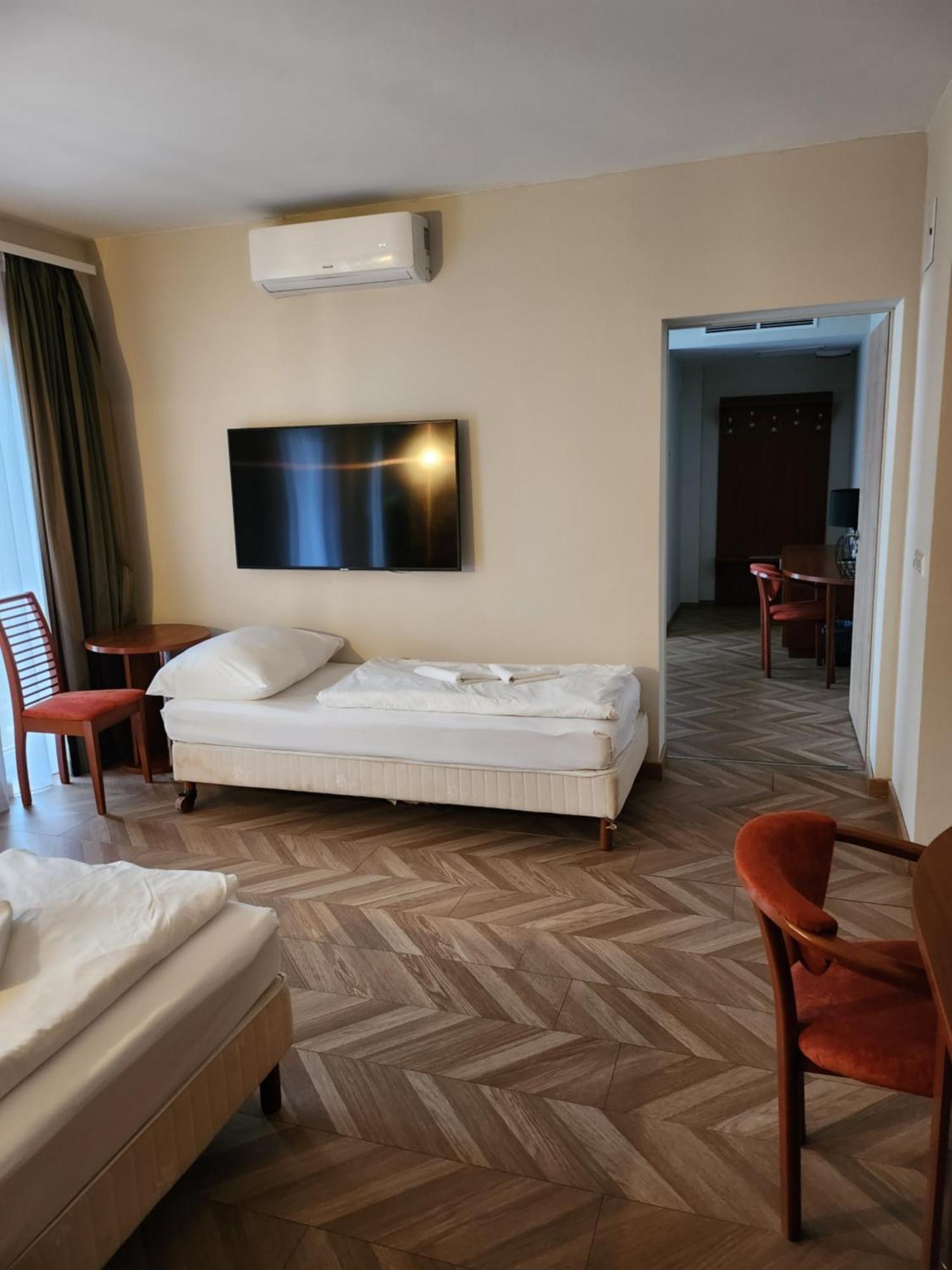 Hotel Csillag Токай Екстериор снимка
